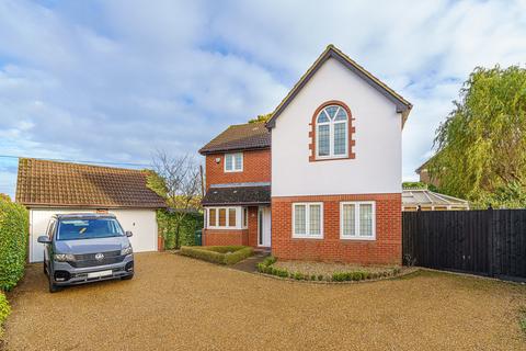 4 bedroom detached house for sale, Randolph Road, Bromley, BR2