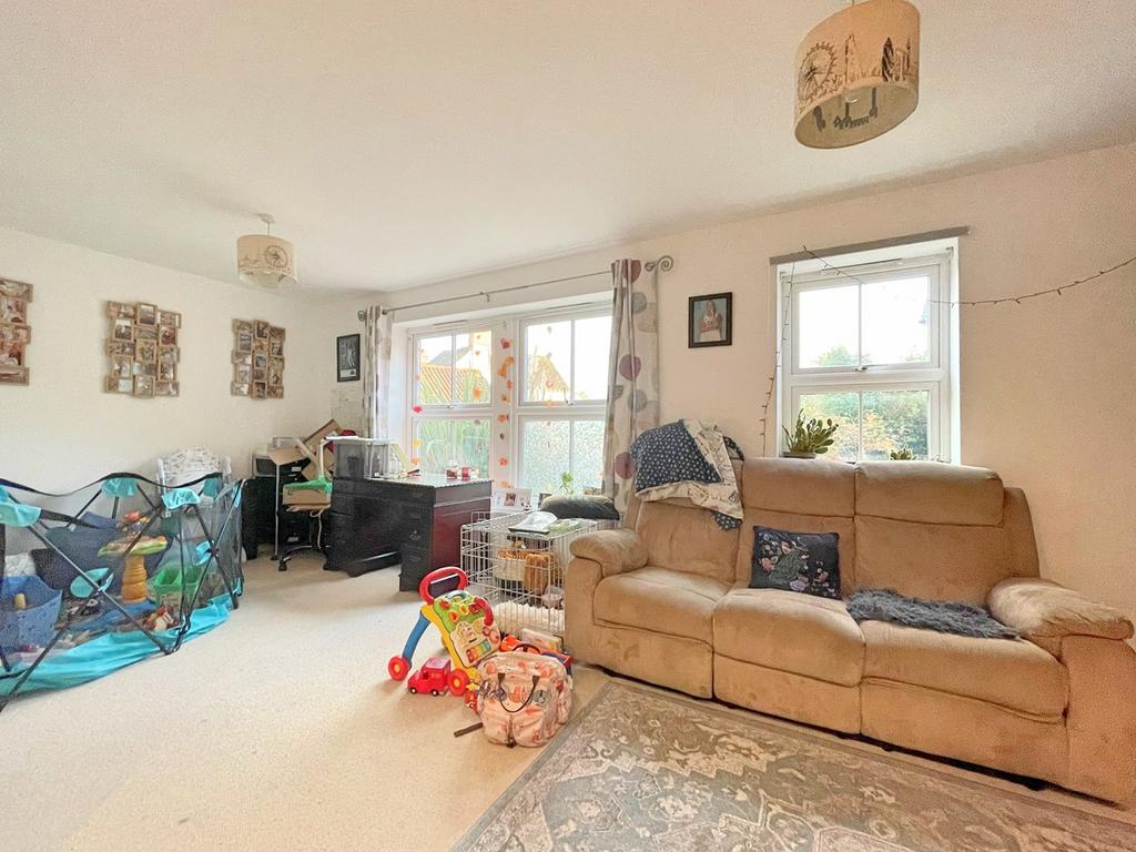 The Anchorage, Station Road, Tiptree... 2 bed ground floor flat £185,000