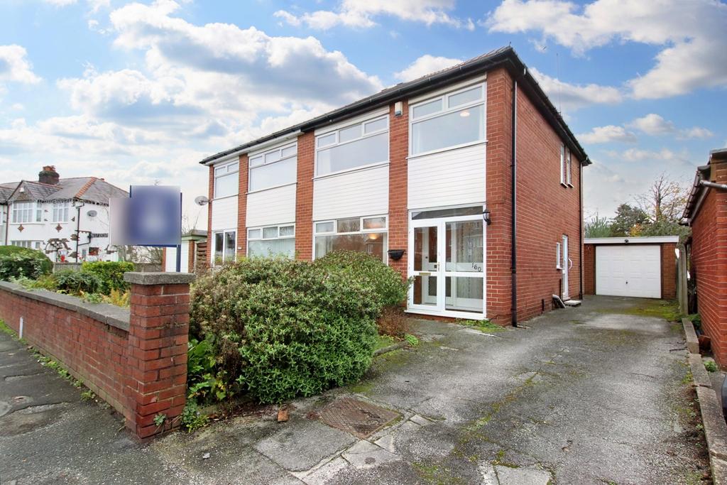 Kiln Lane, Eccleston, St Helens, WA10 3 bed semidetached house for