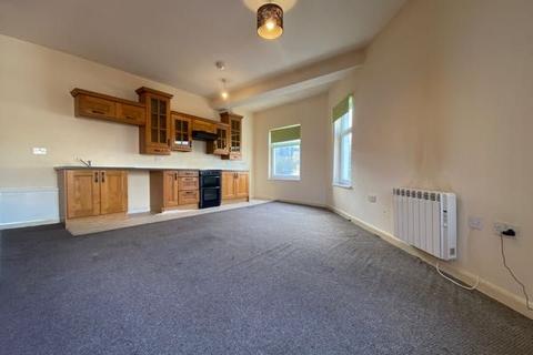 1 bedroom flat to rent, Station Hill, Ebbw Vale