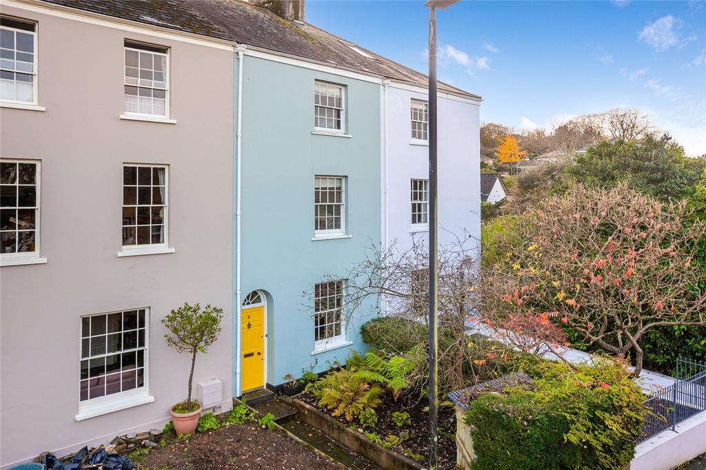 Plymouth Road, Totnes, Devon, TQ9 4 bed terraced house £695,000