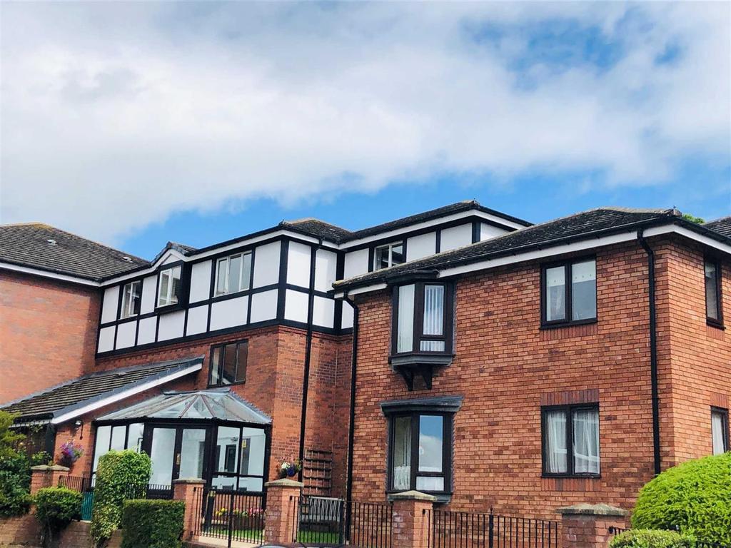 St Johns Park, SY13 1UN 2 bed apartment £600 pcm (£138 pw)