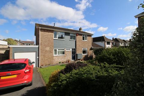 7 Barnards Close, Yatton, Bristol, BS49 4HZ