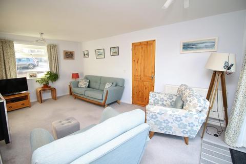 7 Barnards Close, Yatton, Bristol, BS49 4HZ
