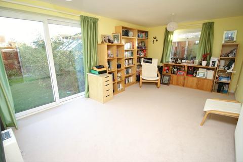 7 Barnards Close, Yatton, Bristol, BS49 4HZ