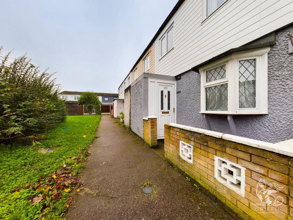 Foxglove Road, South Ockendon 3 bed terraced house for sale £290,000