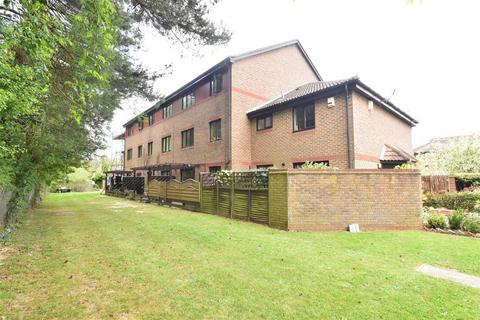 undefined, Oakside Court, Horley