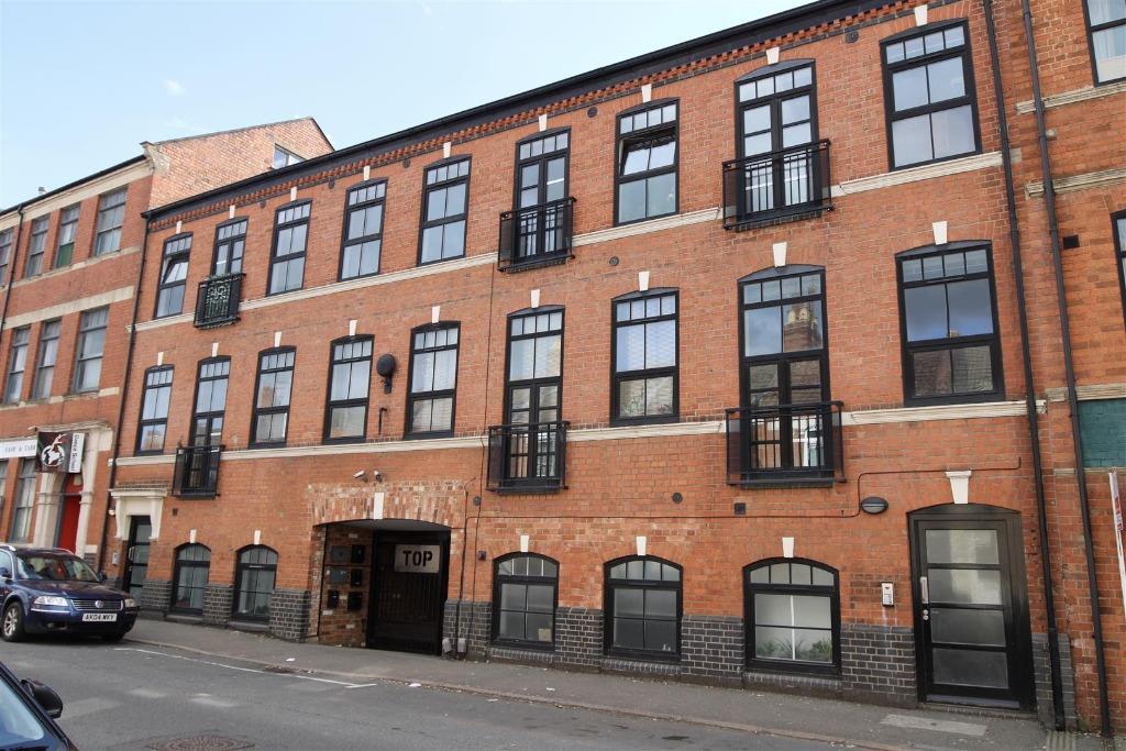 Henry Street, Northampton 1 bed apartment £129,995