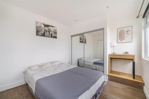 1 bedroom flat for sale - High Street, Penge, SE20