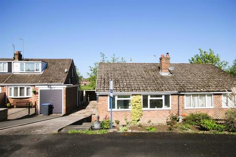 17 Hawfinch Road, Cheadle, Stoke-on-trent, ST10 1RX