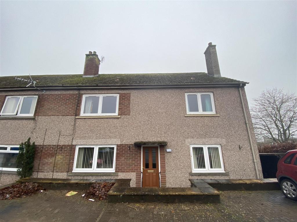 Struan Road, Perth 2 bed flat £550 pcm (£127 pw)