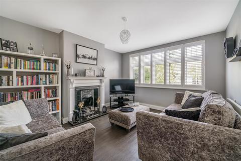 3 bedroom semi-detached house for sale - Beverley Road, Bromley, BR2