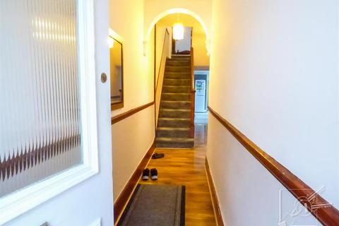 18 The Grove, Gravesend, DA12 1DX