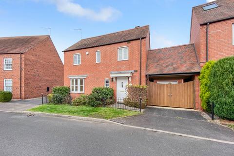 8 Barrie Close, Stratford-upon-avon, CV37 7JE