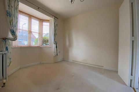 8 Barrie Close, Stratford-upon-avon, CV37 7JE