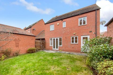 8 Barrie Close, Stratford-upon-avon, CV37 7JE