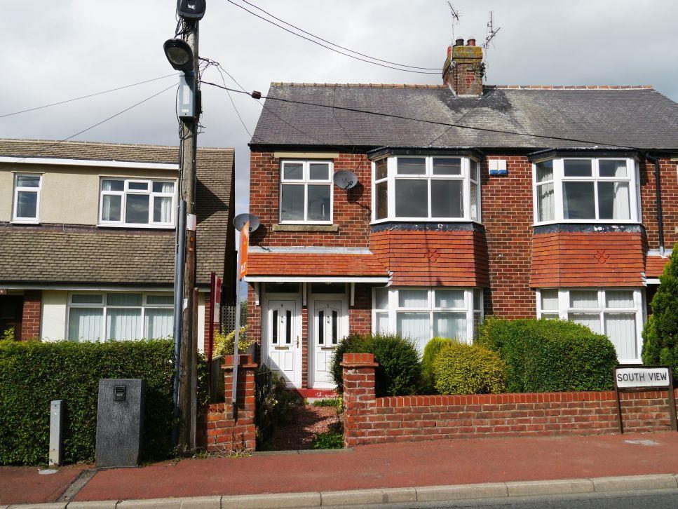 South View, Dinnington, Newcastle upon Tyne 2 bed apartment to rent £