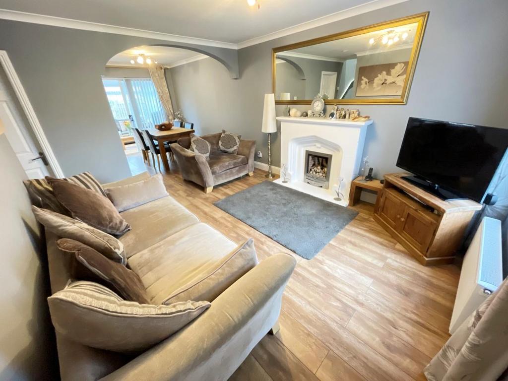 Whin Meadows, Victoria Gardens, Hartlepool 3 bed detached house for