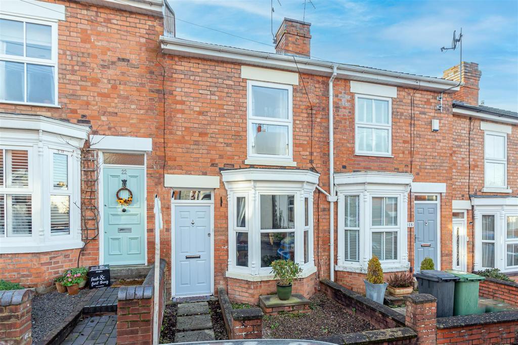 Livingstone Street, Worcester 2 bed terraced house for sale £200,000