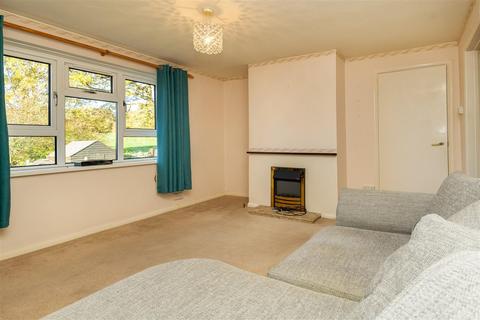1 bedroom flat for sale - Western Avenue, Epping