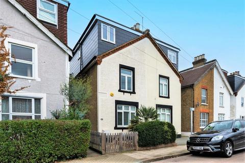 4 bedroom semi-detached house for sale - Newbury Road, Bromley South, BR1