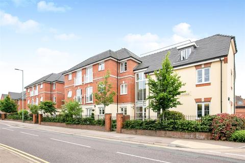 2 bedroom apartment for sale - Park House, Old Park Road, Hitchin