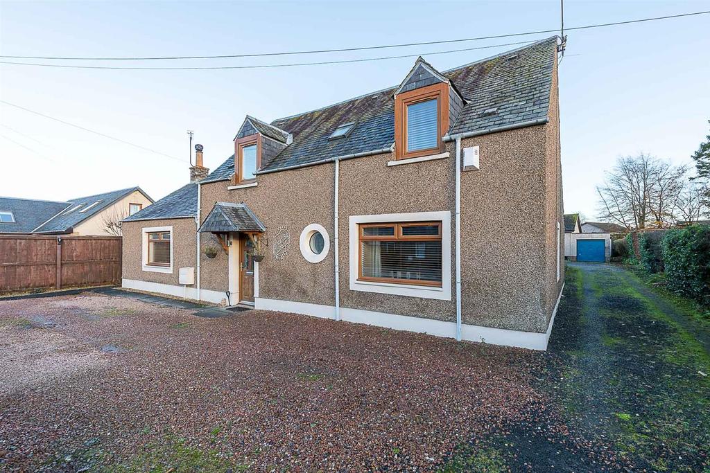 Main Street, Balbeggie, Perth 4 bed house for sale £242,500