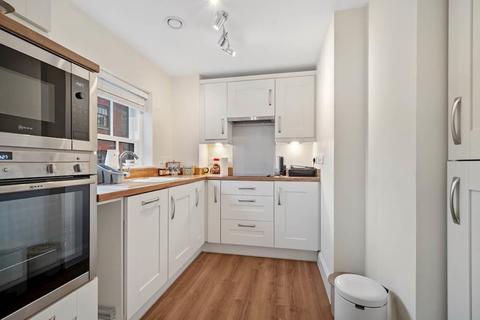 1 bedroom apartment for sale - Bowes Lyon Court, Poundbury, Dorchester