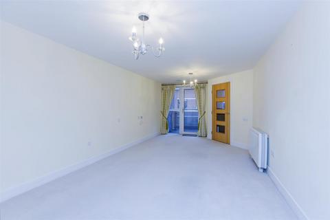2 bedroom apartment for sale - Glenhills Court, Little Glen Road, Glen Parva, Leicester, LE2 9DH
