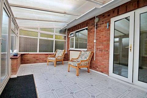 44 Cringlebrook, Belgrave, Tamworth, B77 2NG