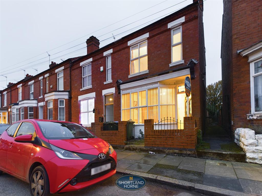 Highland Road, Earlsdon, Coventry 3 bed end of terrace house £1,100