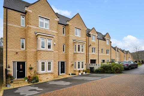 3 Eleanor Close, Bradford, BD10 0TZ