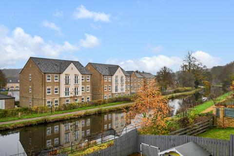 3 Eleanor Close, Bradford, BD10 0TZ