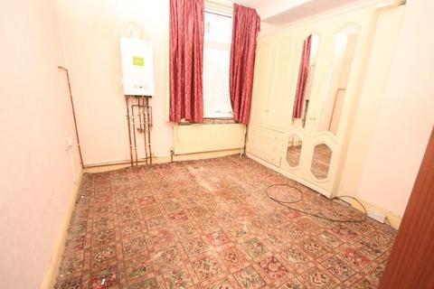 16 Peterborough Road, Bradford, BD2 3AR