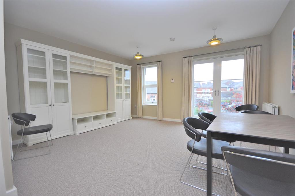 Bootham Green, York 3 bed townhouse £1,300 pcm (£300 pw)