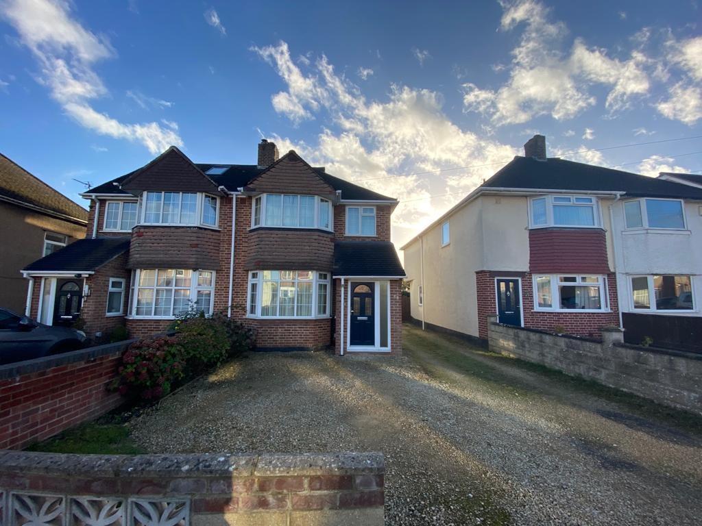 Herschel Crescent, Oxford 3 bed house £1,200 pcm (£277 pw)
