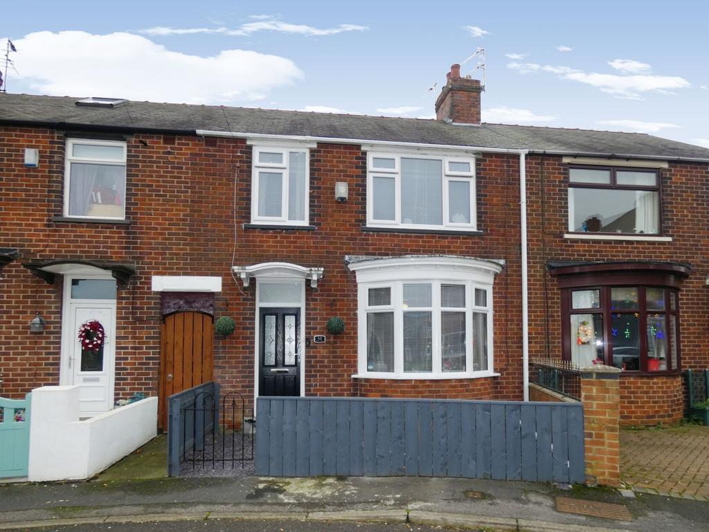 Danby Grove, Thornaby... 3 bed terraced house £90,000