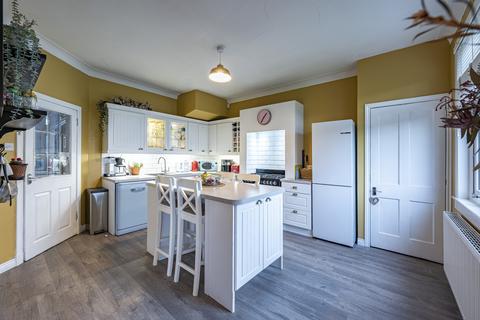 43 Blairbeth Road, Rutherglen, Glasgow, G73 4JF
