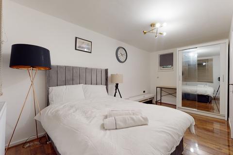 3 bedroom flat to rent - Williamson Street