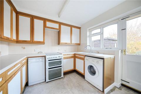 4 Garsdale Fold, Collingham, Wetherby, LS22 5LT