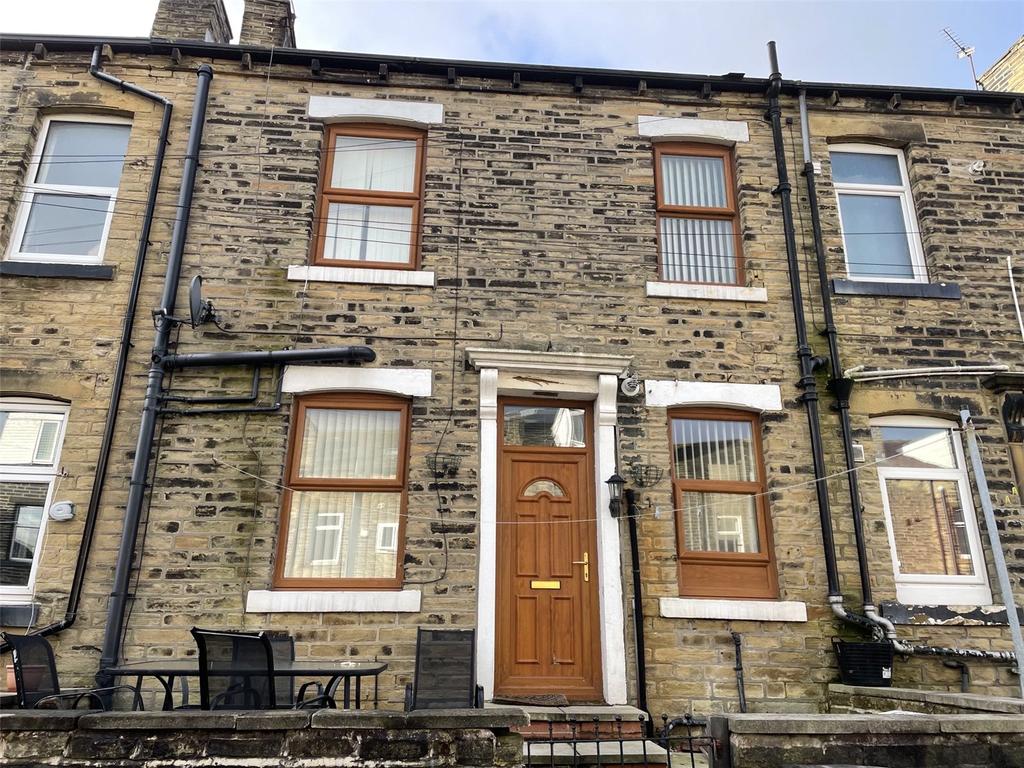 Friendly Street, Ovenden, Halifax, HX3 3 bed terraced house for sale