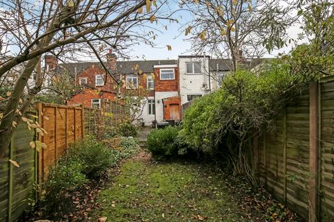 5 Fairview Road, Salisbury, SP1 1JX