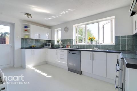 4 bedroom detached house for sale - Wicklow Walk, SOUTHEND-ON-SEA