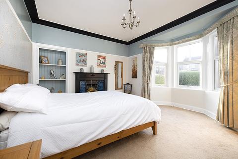 11 Buckstone Terrace, Edinburgh, EH10 6QA