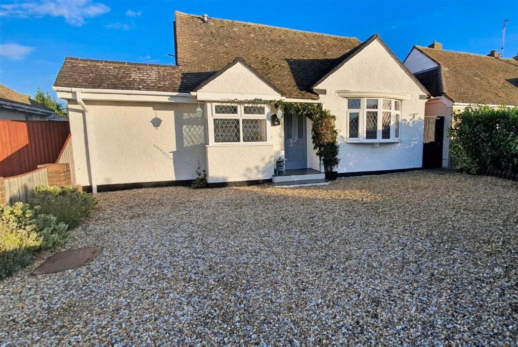 Poplar Drive, Herne Bay, Kent 2 bed detached bungalow for sale £400,000