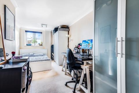 2 bedroom apartment to rent - Odessa Street Surrey Quays SE16