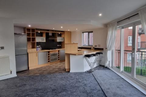 3 bedroom apartment to rent - City Quay Ellerman Road, Liverpool
