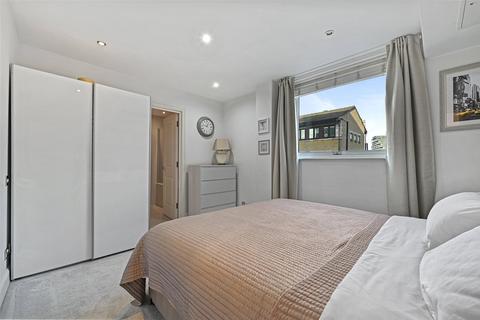 3 bedroom apartment for sale - Wapping High Street, London, E1W