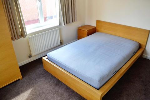 undefined, Lauderdale Crescent, Grove Village, Manchester, Greater Manchester, M13