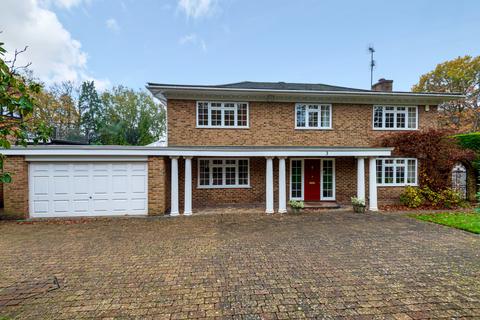 5 bedroom detached house for sale - Robin Hill Drive, Camberley, Surrey, GU15